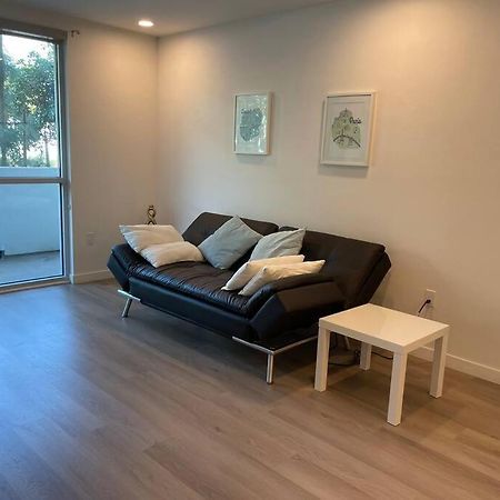 Luxurious Apartment Bardeen New Port Beach 1 Bedroom Irvine Exteriör bild